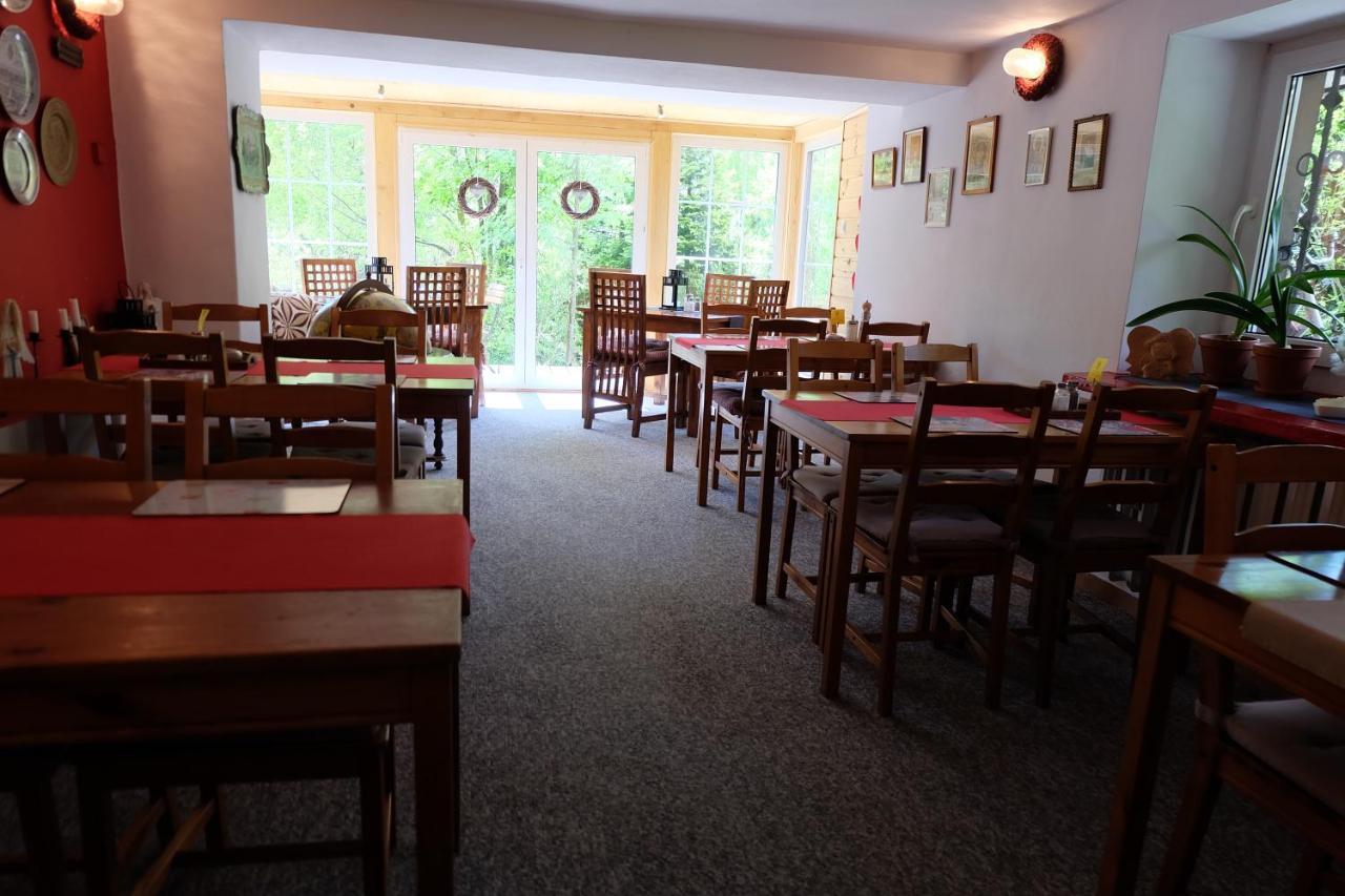 Willa Pod Aniolem - Pokoje Goscinne & Apartamenty Z Widokiem Na Gory Szczyrk Exterior foto