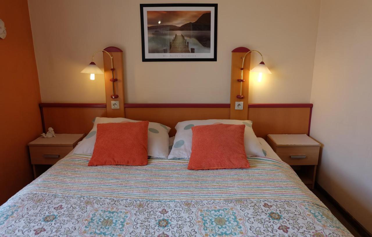 Willa Pod Aniolem - Pokoje Goscinne & Apartamenty Z Widokiem Na Gory Szczyrk Exterior foto