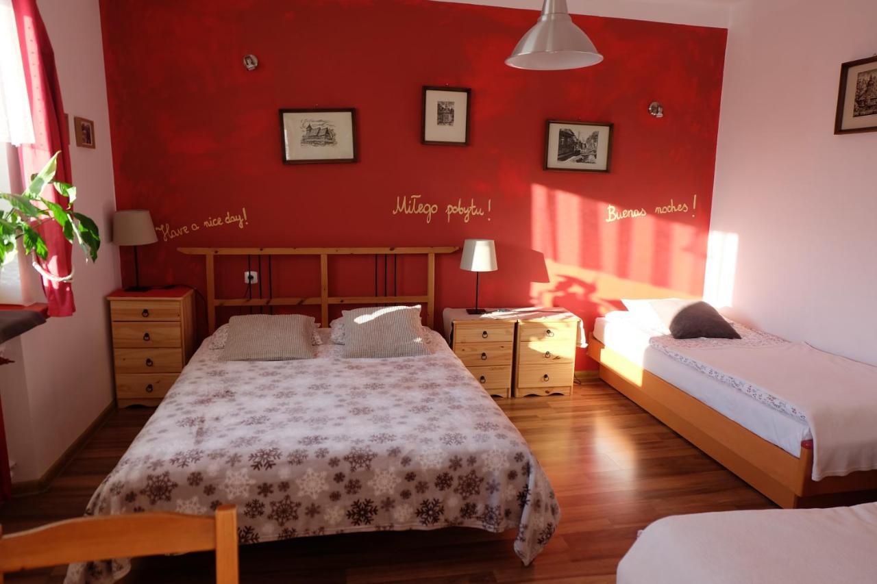Willa Pod Aniolem - Pokoje Goscinne & Apartamenty Z Widokiem Na Gory Szczyrk Exterior foto