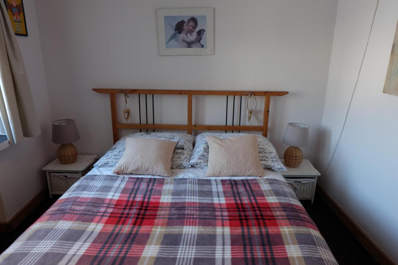 Willa Pod Aniolem - Pokoje Goscinne & Apartamenty Z Widokiem Na Gory Szczyrk Exterior foto